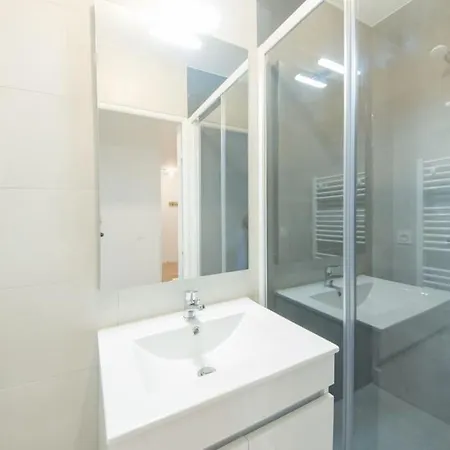 Moderne Familiale 8 Pers - 10m - 2 Sdb * Bussy-Saint-Georges